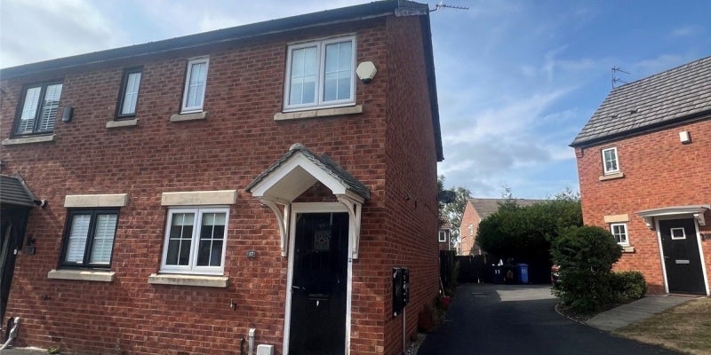 House Clements Way in Kirkby