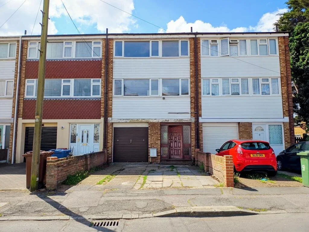 House Russell Road in Tilbury