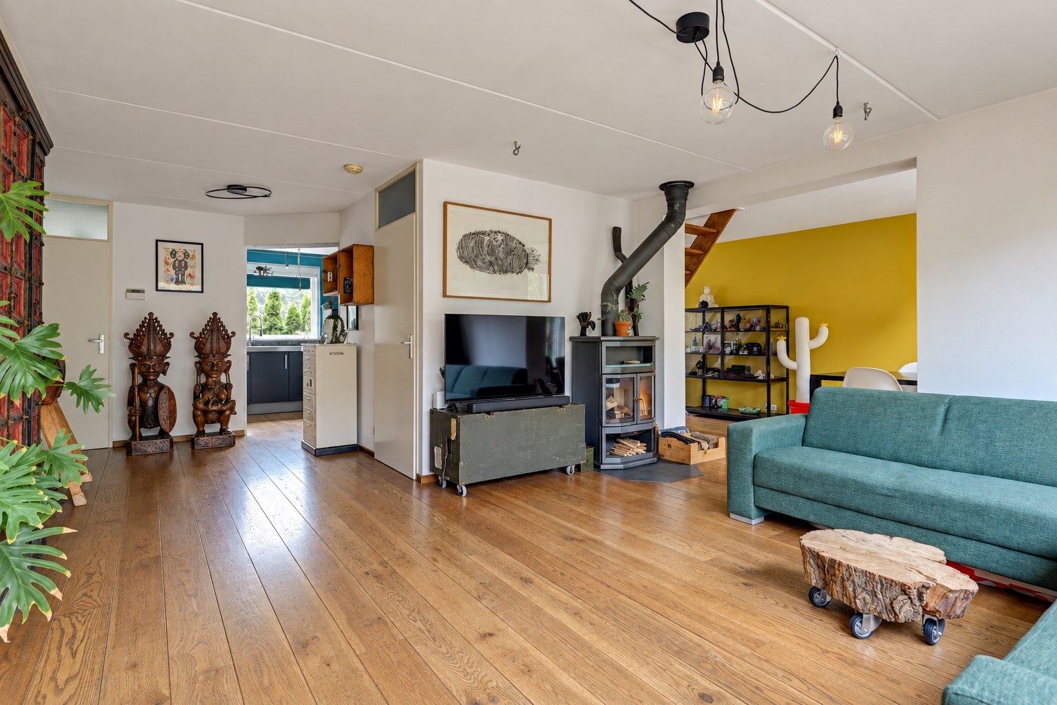 Hoekwoning te koop: Fagotstraat 106, Almere