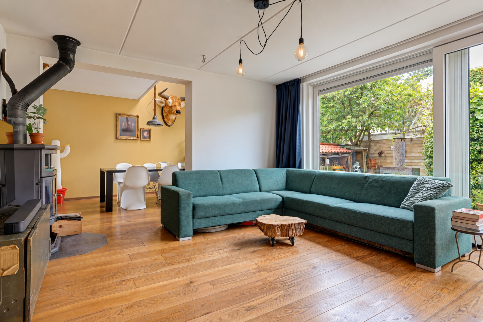 Hoekwoning te koop: Fagotstraat 106, Almere