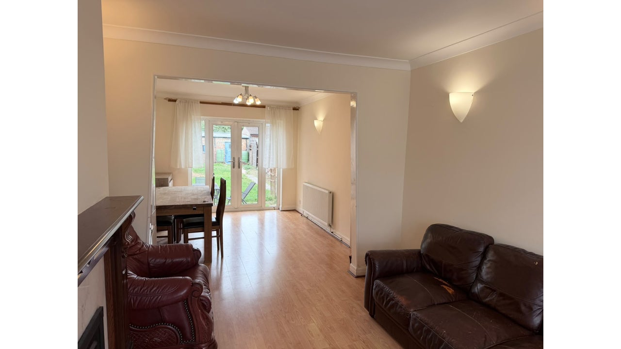 House Millet Road in Greater London