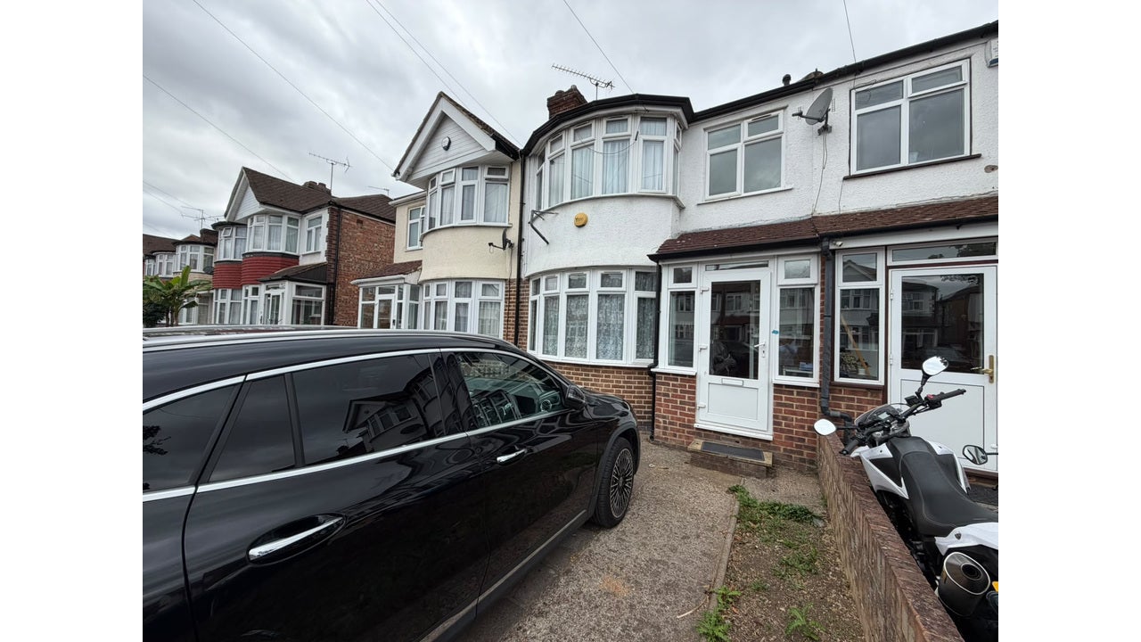 House Millet Road in Greater London
