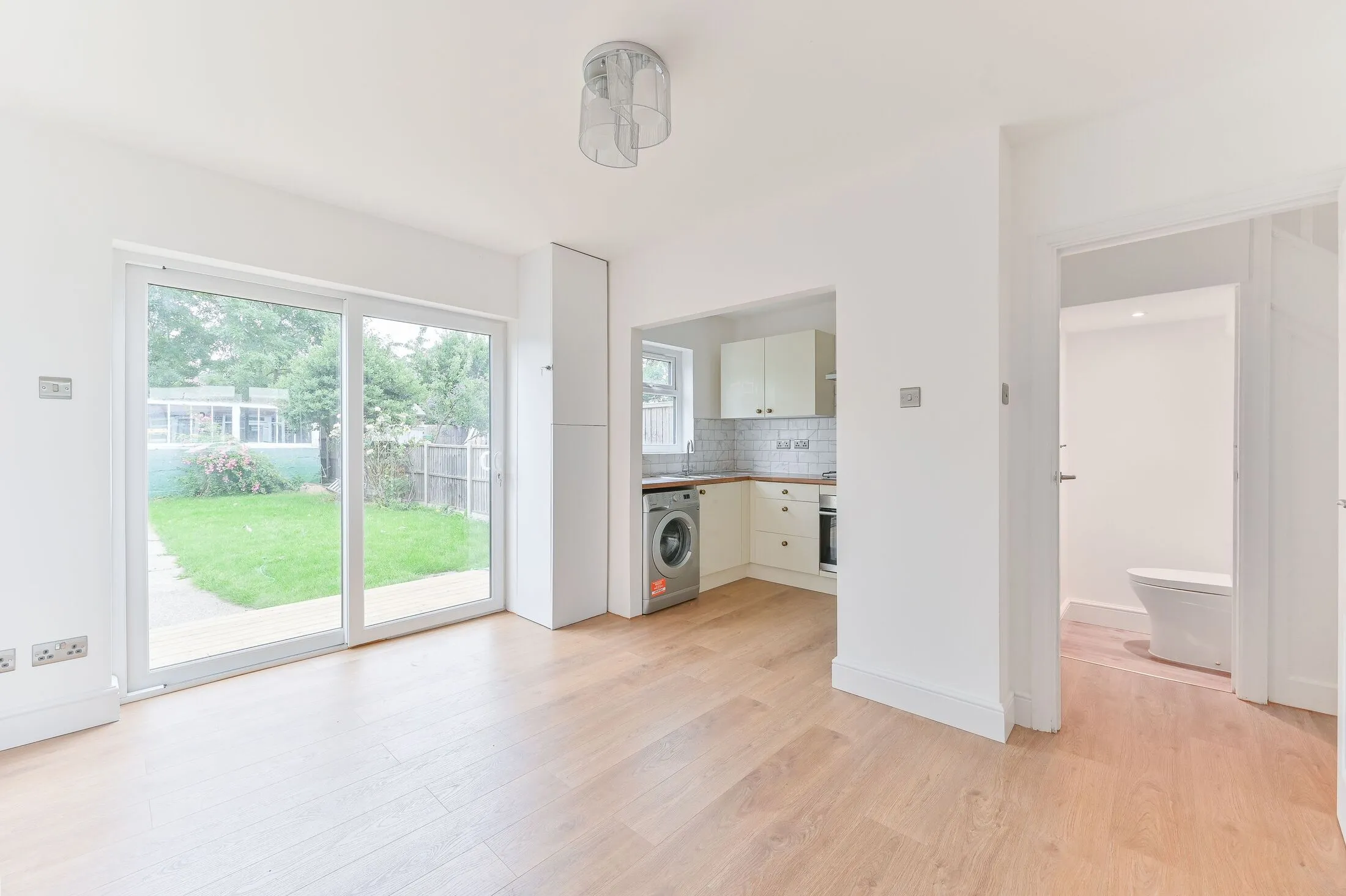 House Kynaston Avenue in Greater London