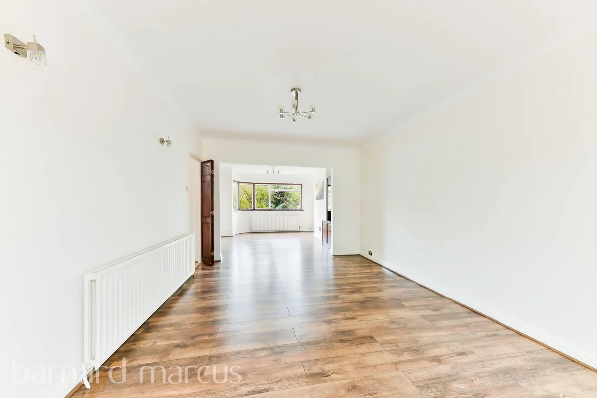 House Barnfield in Greater London