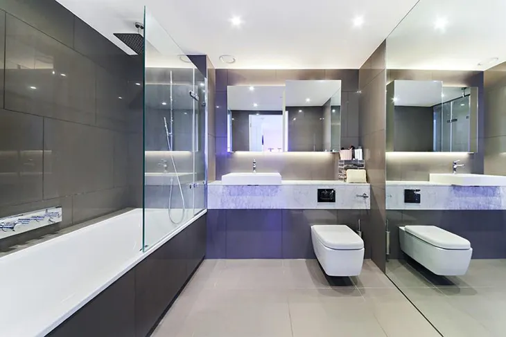 Flat Stable Walk in Greater London