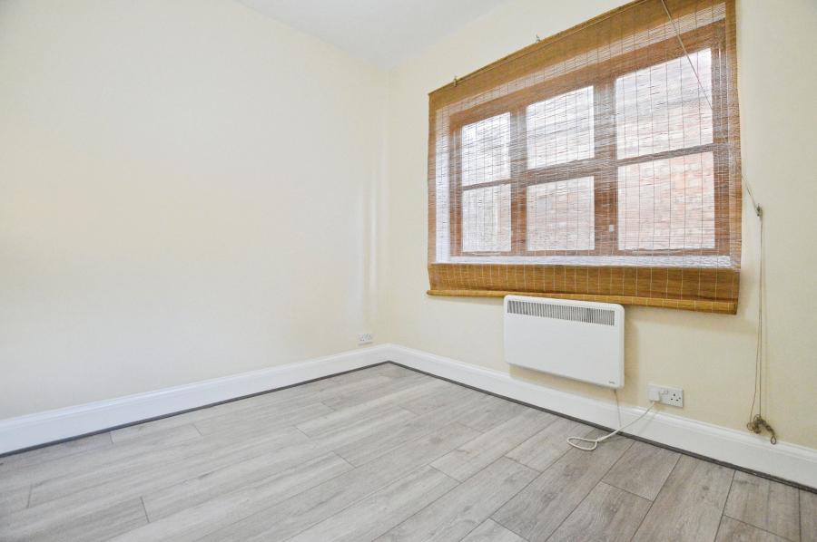 Flat London Road in St Albans