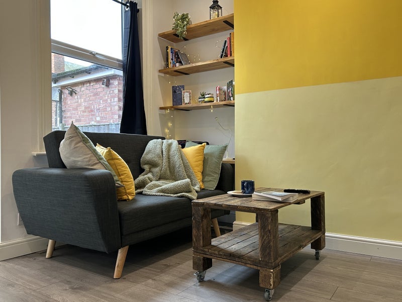 Room Radford Boulevard in Nottingham