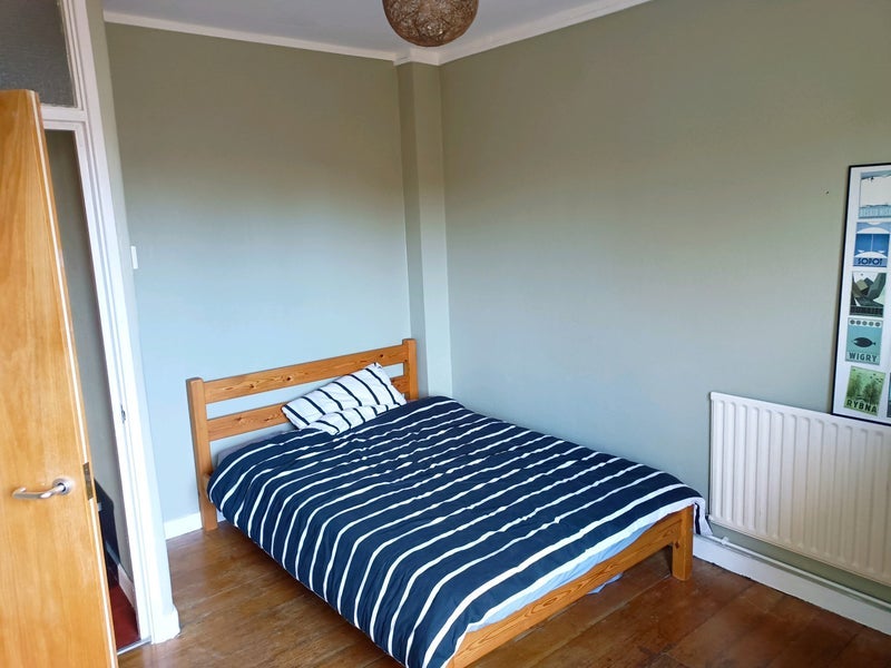 Room Brandon Street in Greater London