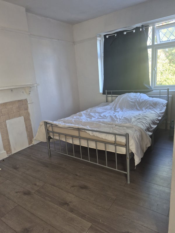 Room Allonby Gardens in Greater London