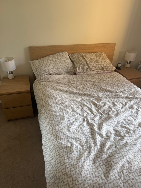 Room Essendine Road in City of Westminster