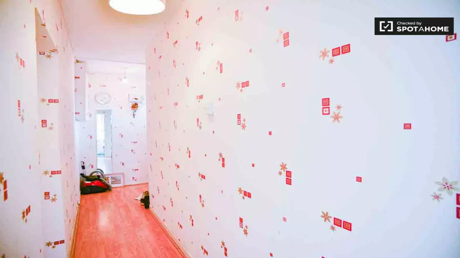 Flat Tulse Hill in Greater London