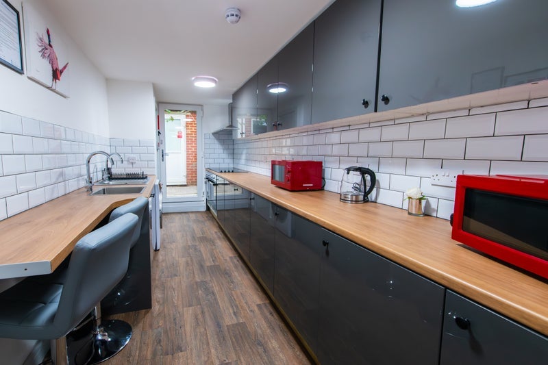 Room Union Street in Maidstone