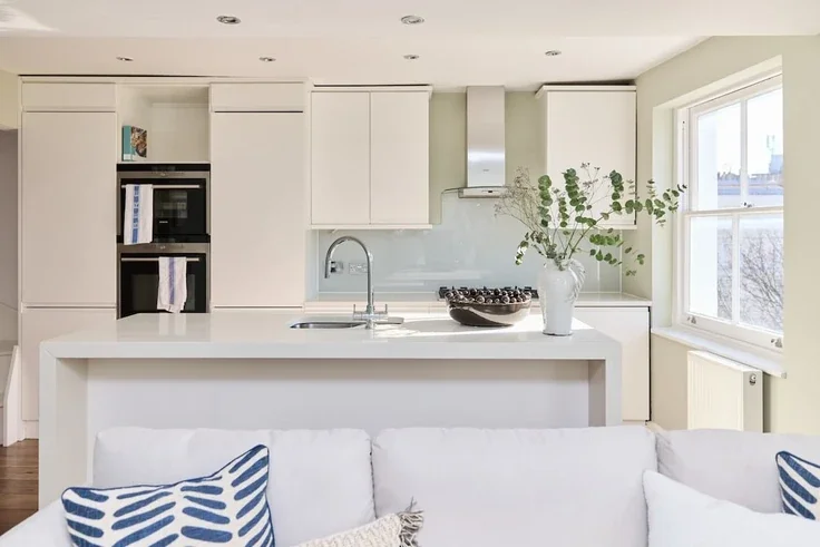 Flat Dawson Place in City of Westminster