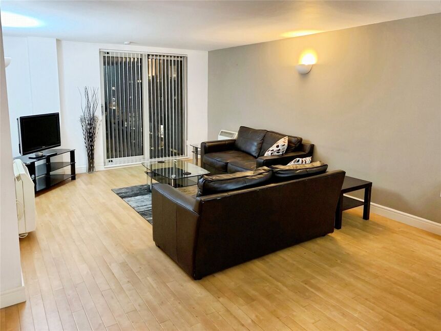 Flat Whitworth Street West in Manchester