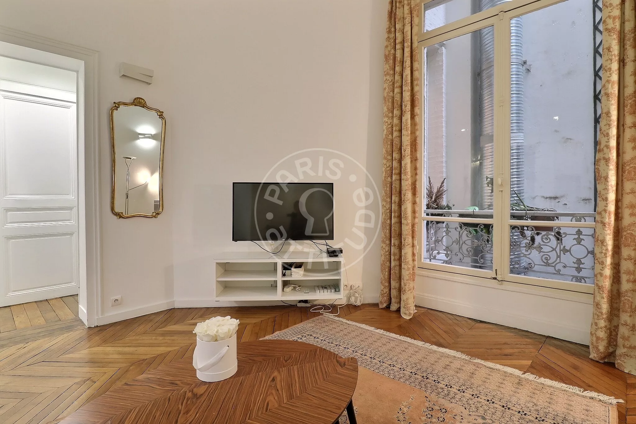 Appartement Rue Marbeuf à Paris