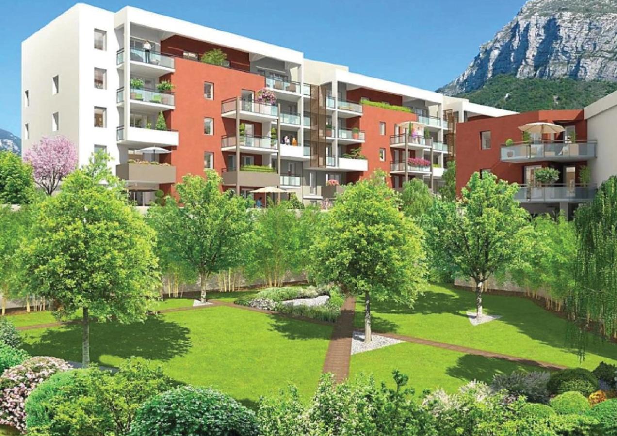Flat Route de Grenoble in Saint-Égrève