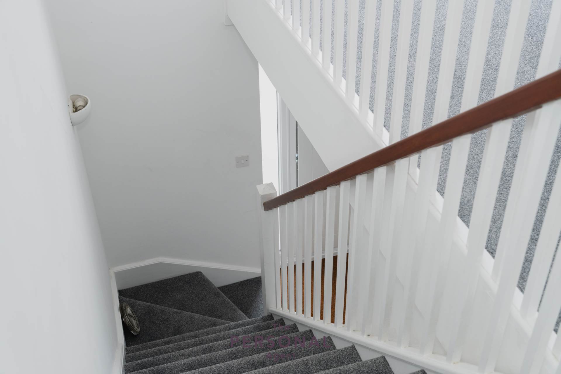 Flat Adelphi Road in Epsom and Ewell