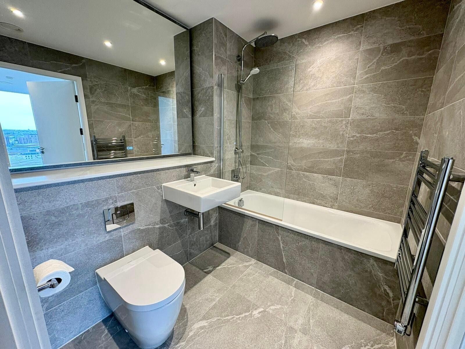 Flat Great Bridgewater Street in Manchester