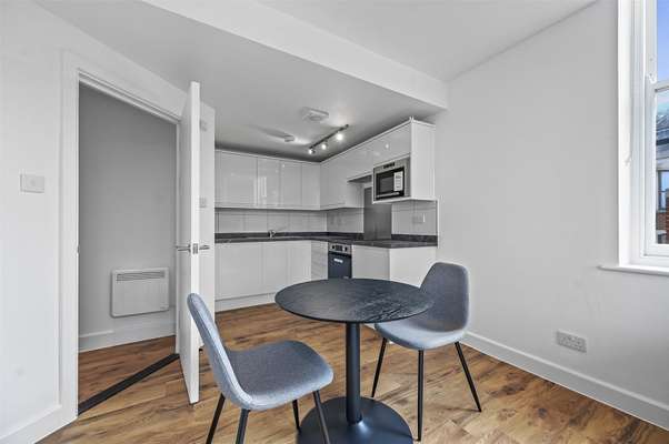 Flat West Smithfield in City of London