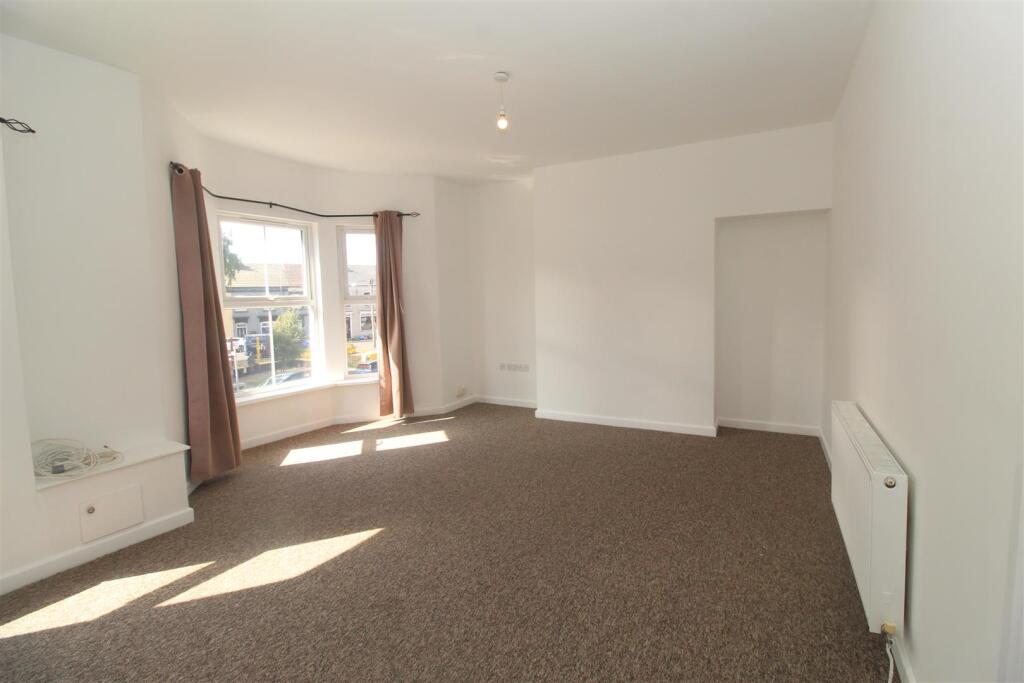 Flat Chepstow Road in Newport