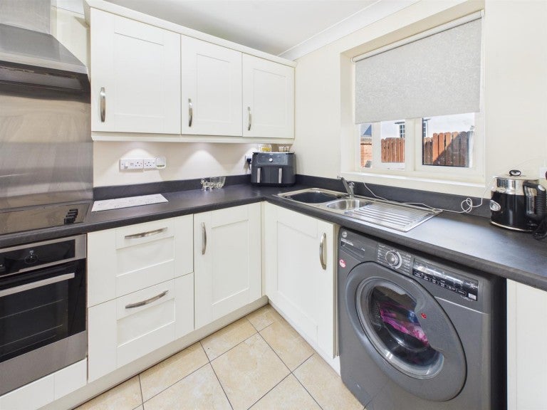 Flat Purlieu Court in Naseby