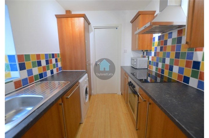 Flat Mowbray Street in Newcastle upon Tyne