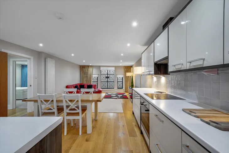 Flat Brecon Road in Greater London