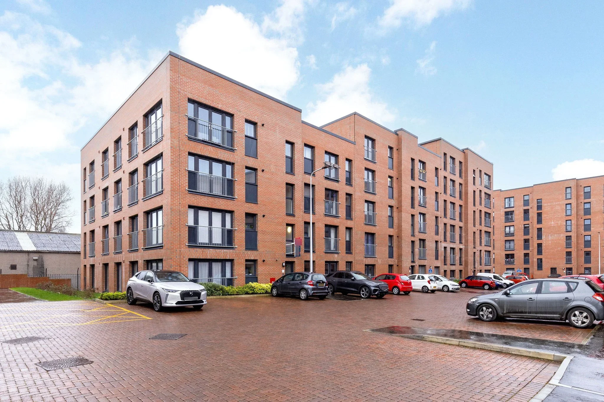 Flat Haig Lane in City of Edinburgh