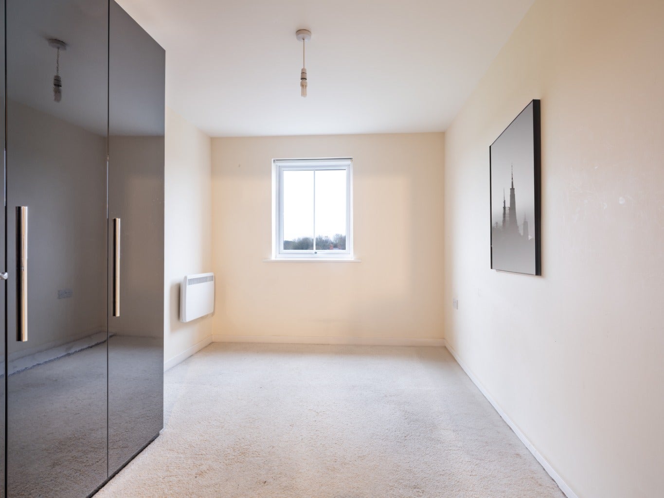Flat Ridgewood Gardens in Newcastle upon Tyne
