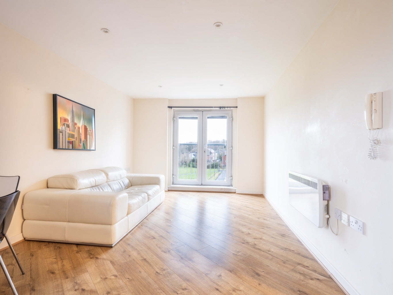 Flat Ridgewood Gardens in Newcastle upon Tyne