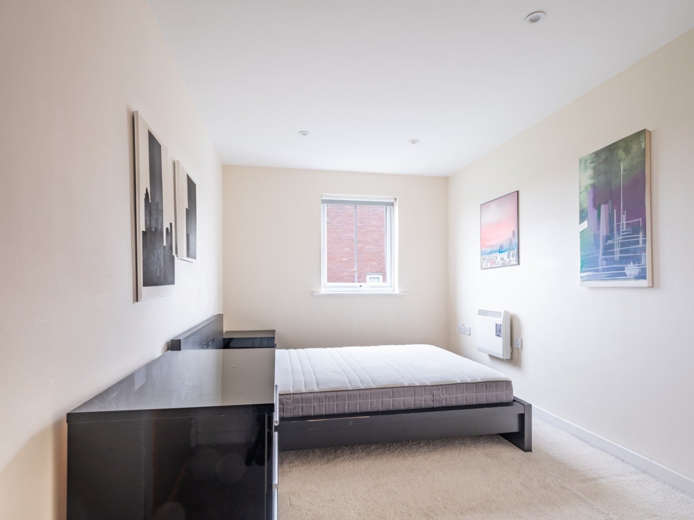 Flat Ridgewood Gardens in Newcastle upon Tyne