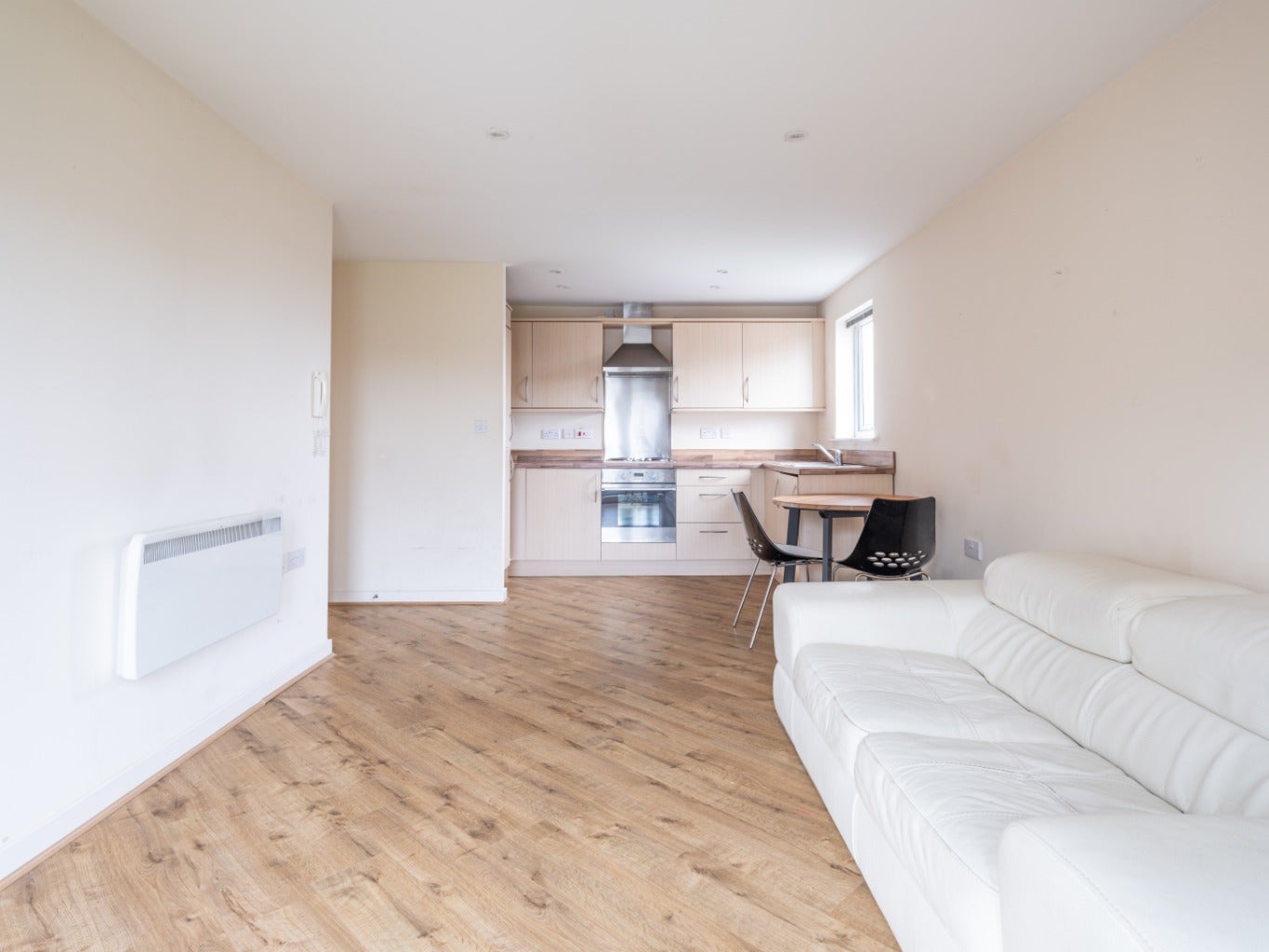 Flat Ridgewood Gardens in Newcastle upon Tyne