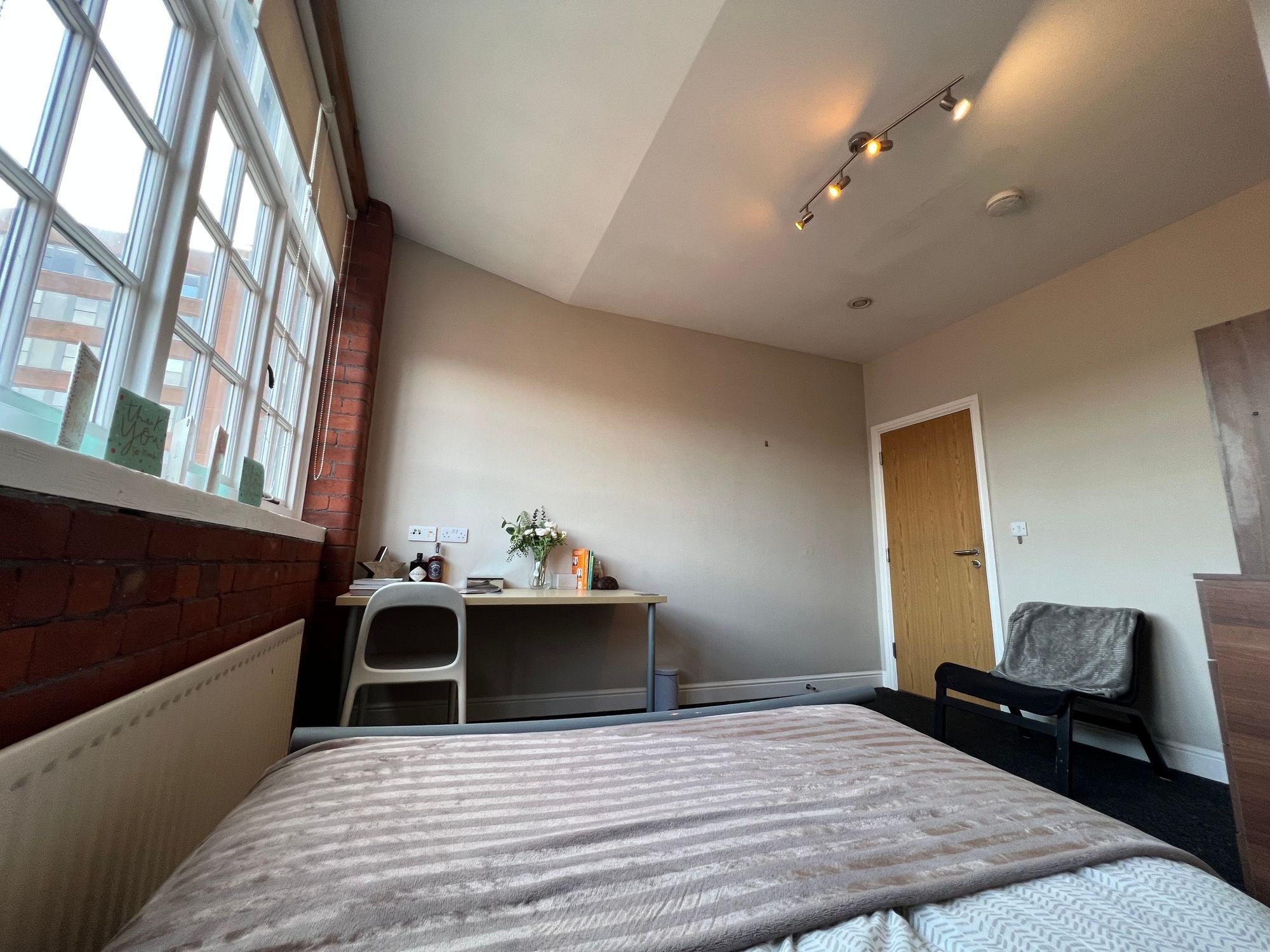 Room Bells Square in Sheffield