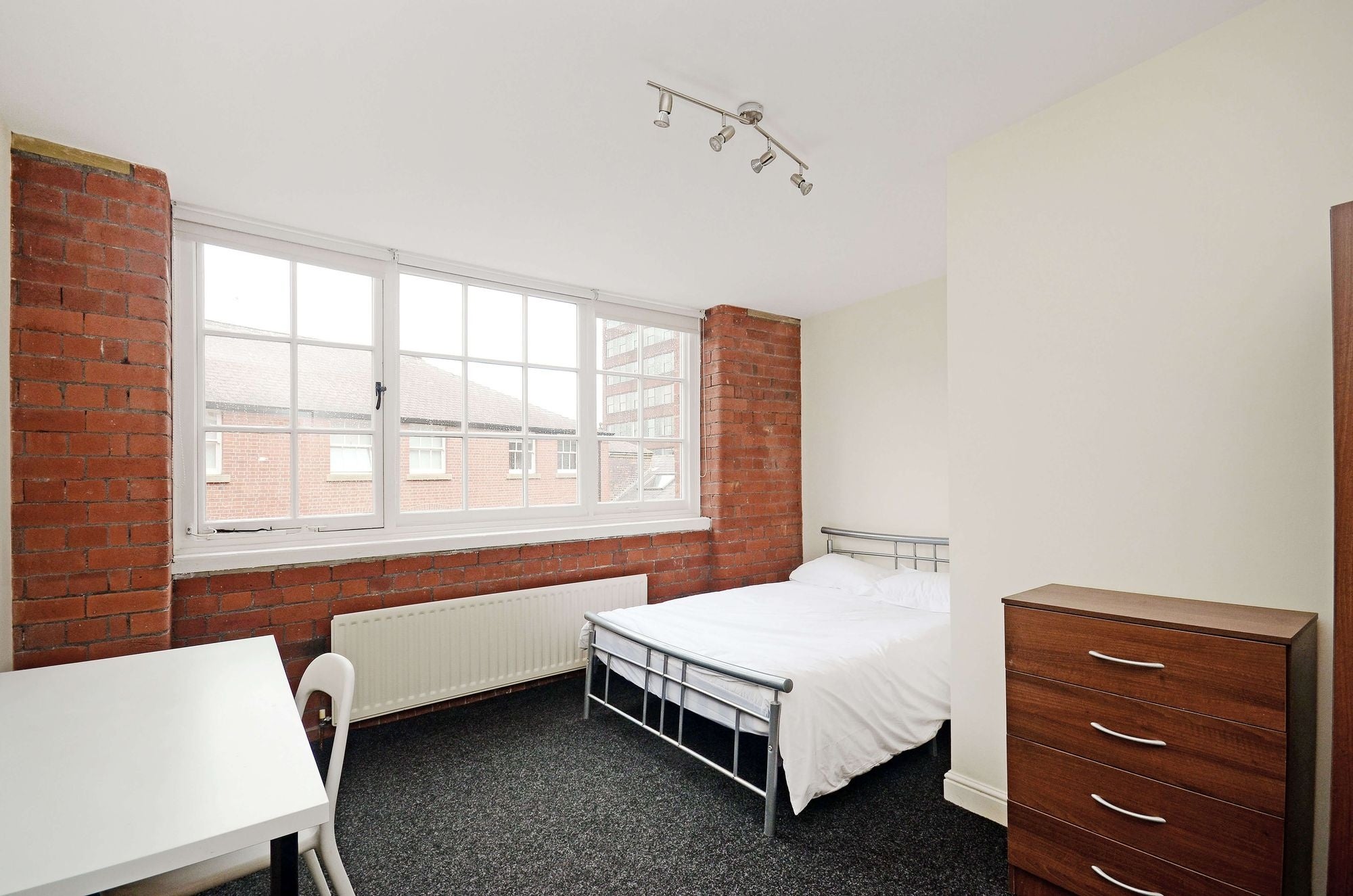 Room Bells Square in Sheffield