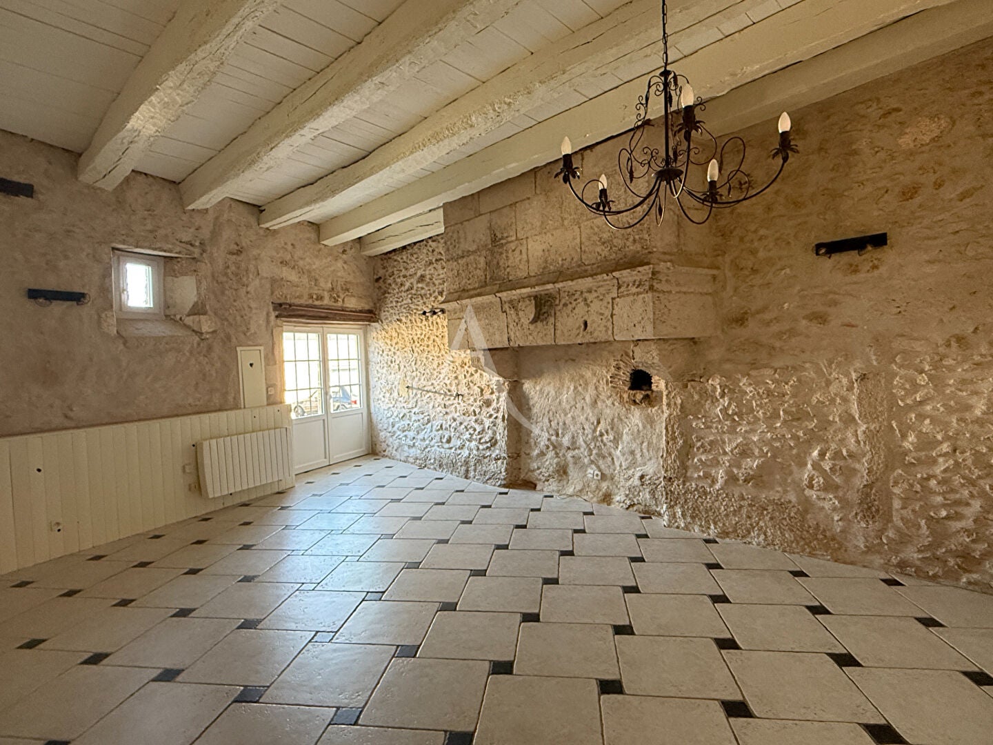 House Cours Paul Doumer in Saintes