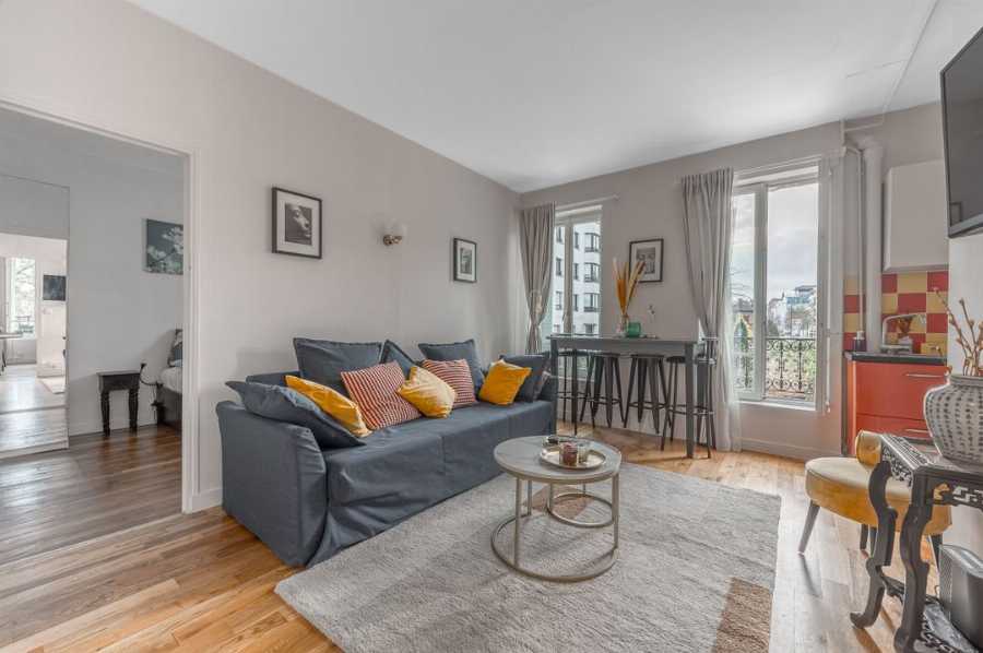 Flat Route d'Auteuil à Suresnes in Paris