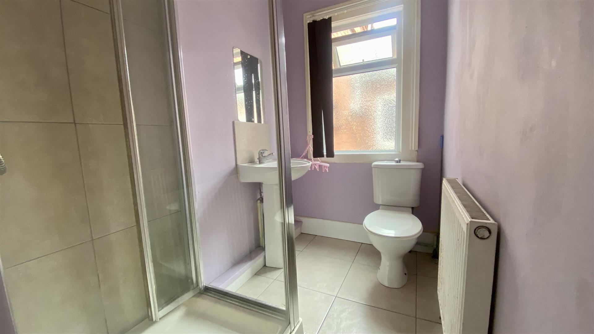 Flat Coundon Road in Coventry