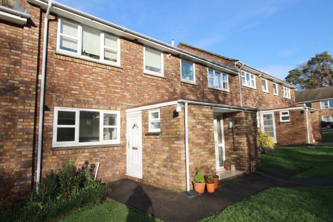 Flat Mount Harry Road in Sevenoaks