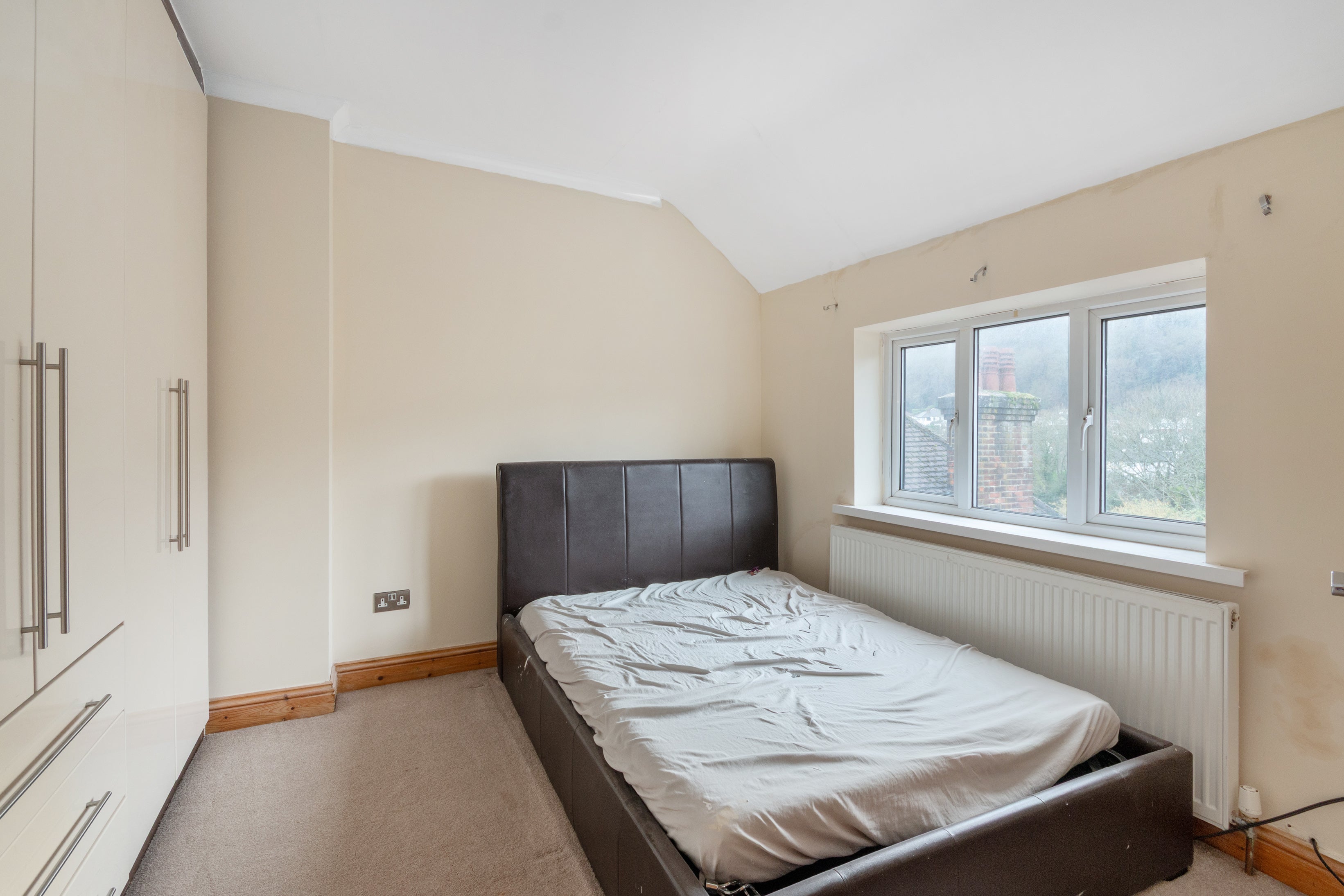 Flat Croydon Road in Caterham