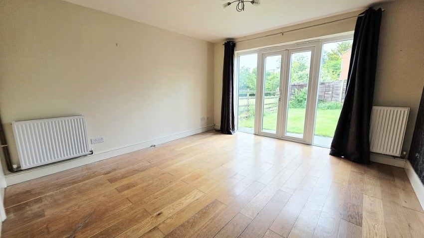 House Bell Close in Helmdon