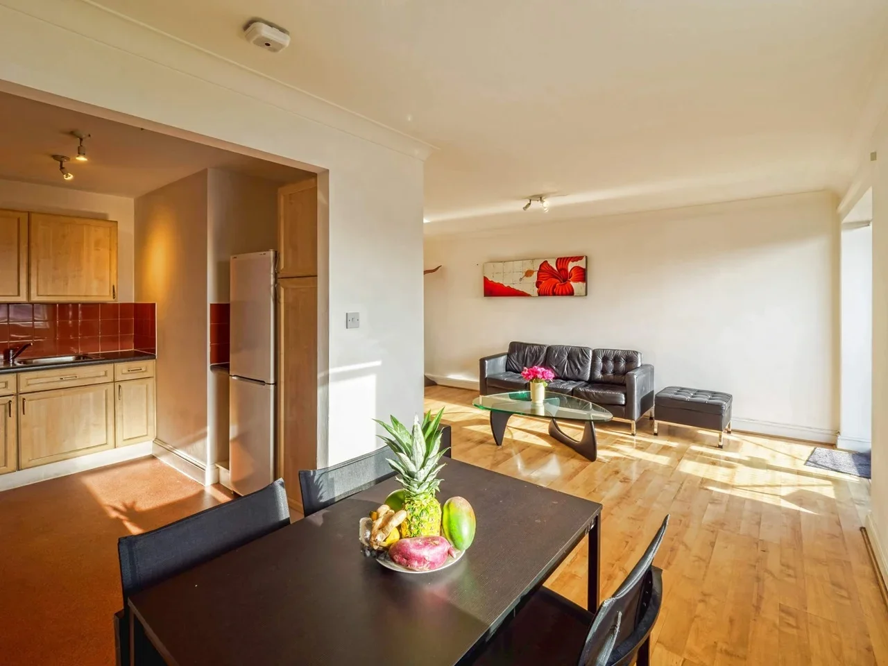 Flat Woodfield Road in City of Westminster