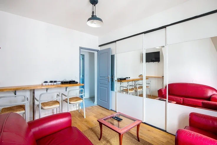 Appartement Rue Ernestine à Paris