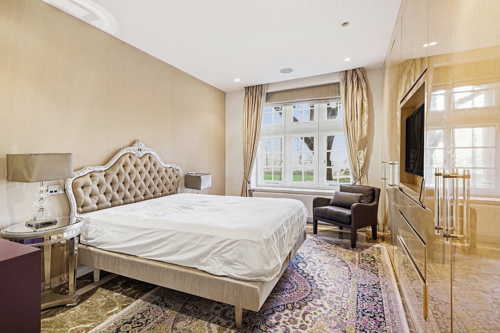 Flat Knightsbridge in City of Westminster