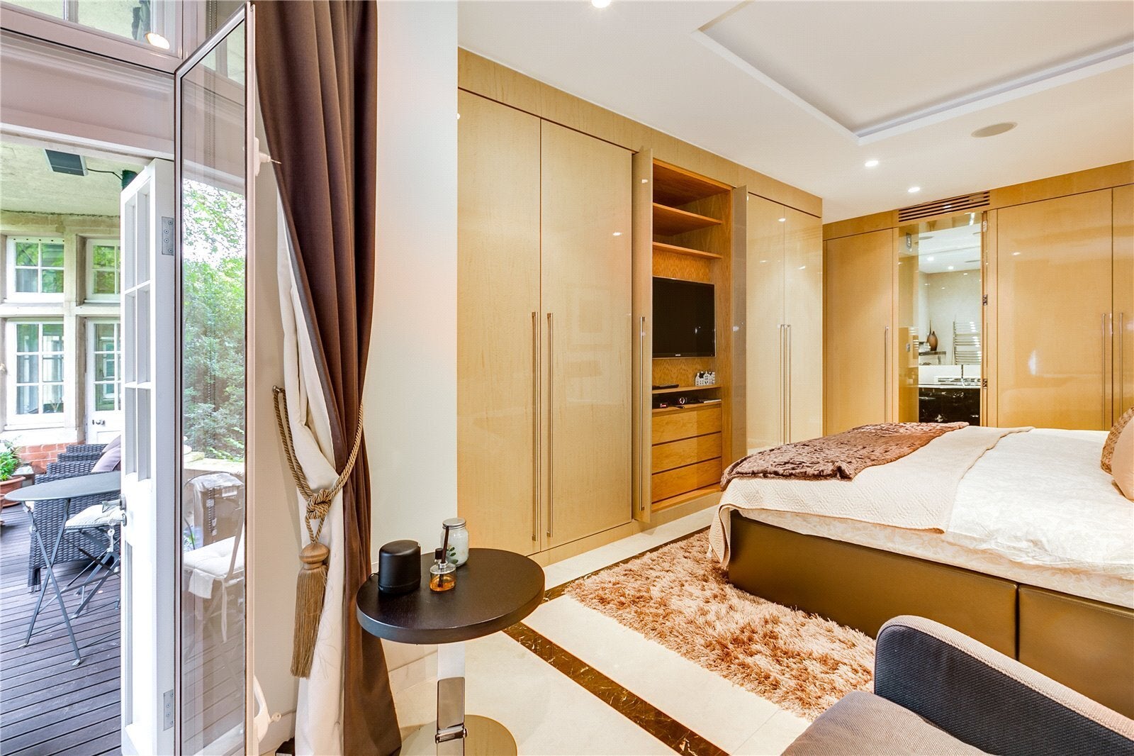 Flat Knightsbridge in City of Westminster