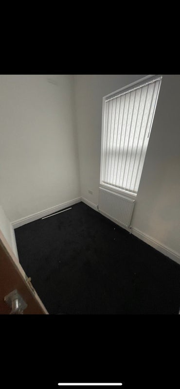 House Makkah Close in Manchester