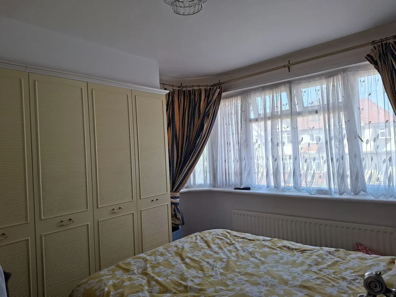 Room Lucas Avenue in Greater London