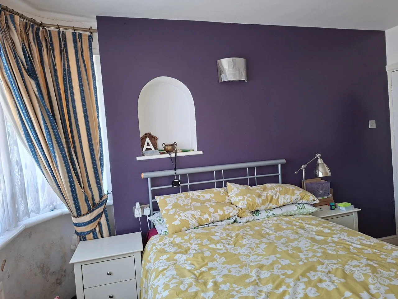 Room Lucas Avenue in Greater London
