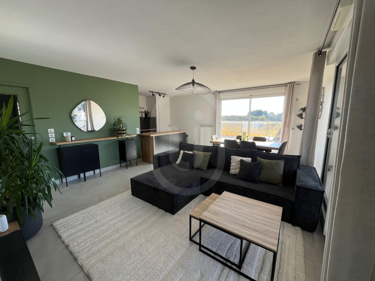 Flat Rue François Mitterrand in Le Crès