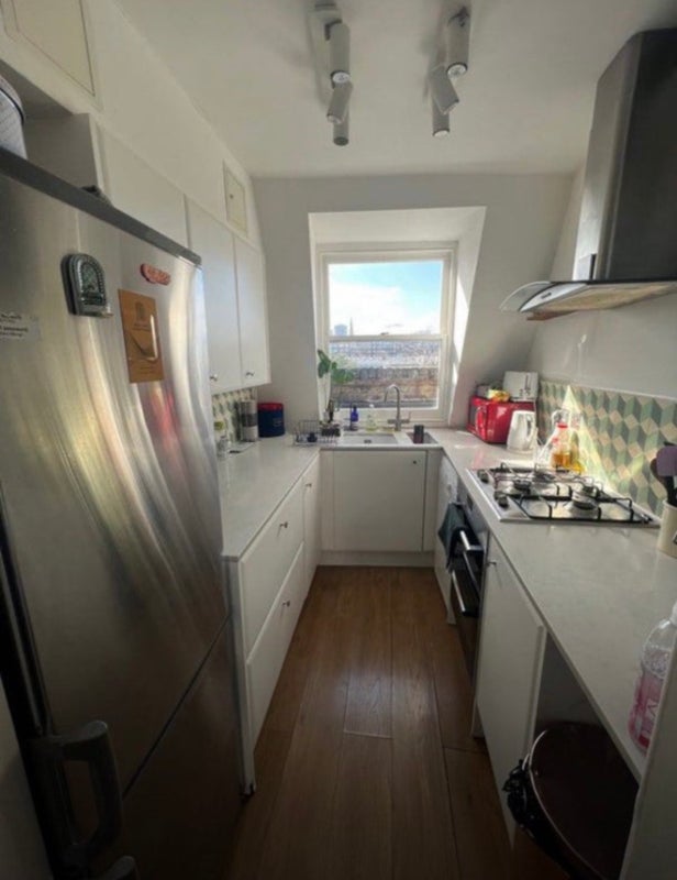 Room Haverstock Hill in Greater London