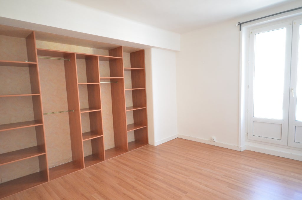 Flat Rue Pierre Puget in Brest